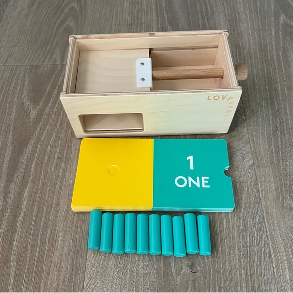 Lovevery Montessori Toy wooden Counting Box from the Play Kits - Picture 3 of 7